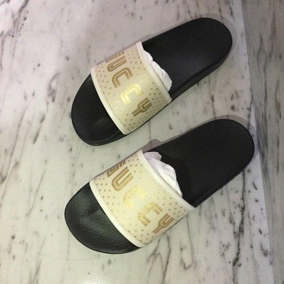 ❌SOLD❌Gucci SEGA slides - Picture 4 of 6